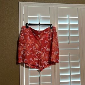 Nine West Woman’s Shorts Mid Rise Side Pockets Elastic Back Size XL Coral